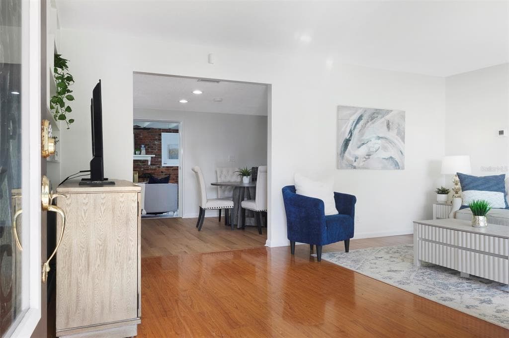 13145 87TH AVENUE, SEMINOLE, FL 33776 photo 2