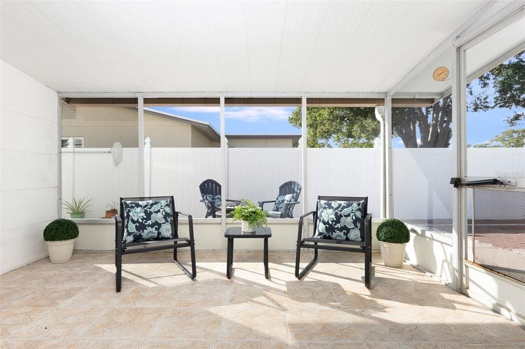 13145 87TH AVENUE, SEMINOLE, FL 33776 photo 5