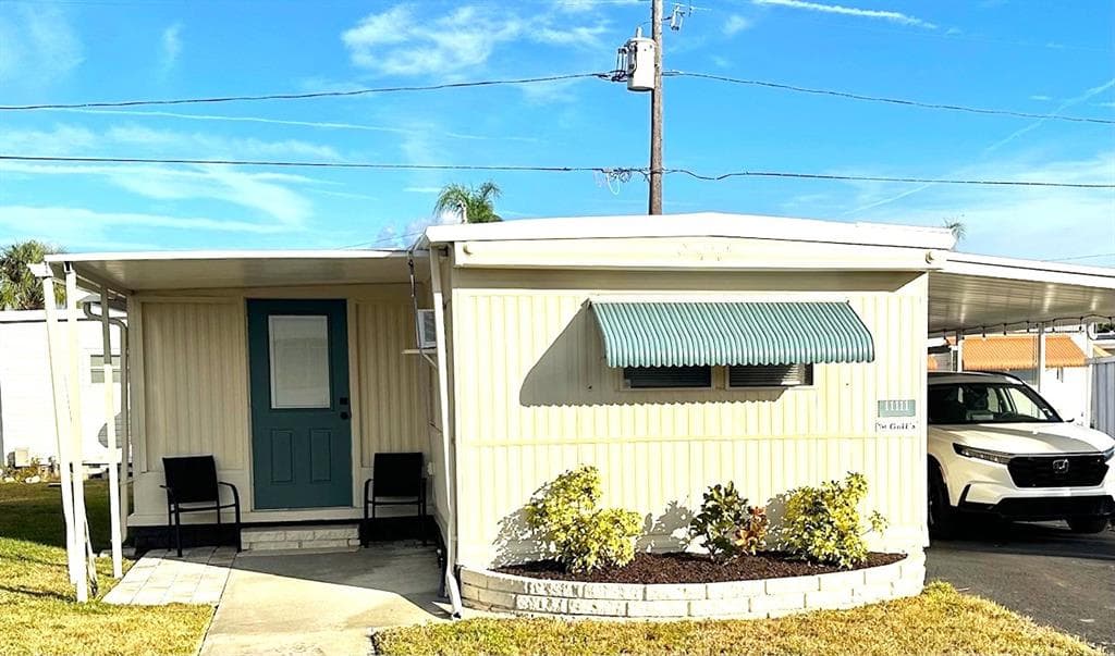 11111 101ST STREET Unit 100, LARGO, FL 33773