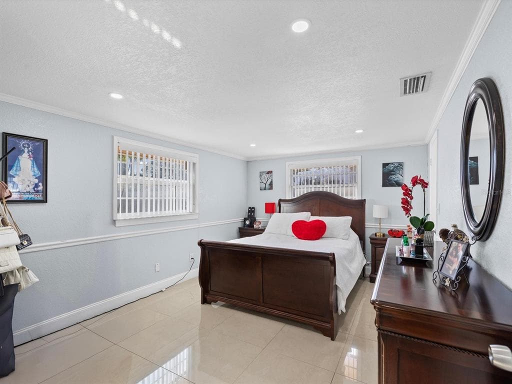 9006 LUNAR Lane, PORT RICHEY, FL 34668 photo 5