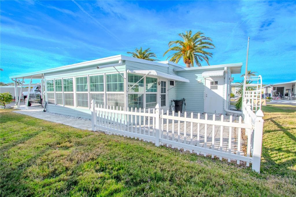 10343 MAGNOLIA LANE, Unit# 180, LARGO, FL, 33773 photo 2