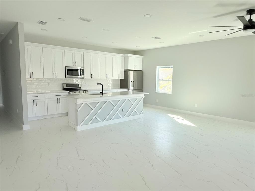 3012 19TH AVENUE, Street PETERSBURG, FL 33712 photo 3