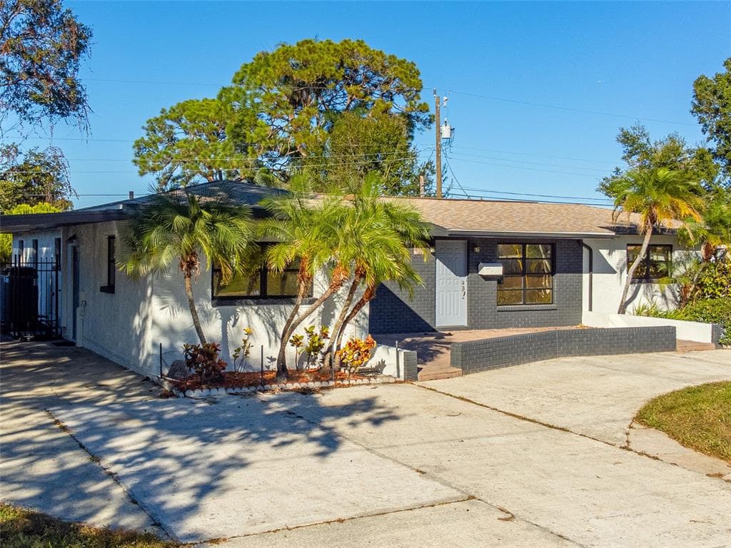 1899 66TH AVENUE, Street PETERSBURG, FL 33702 photo 2