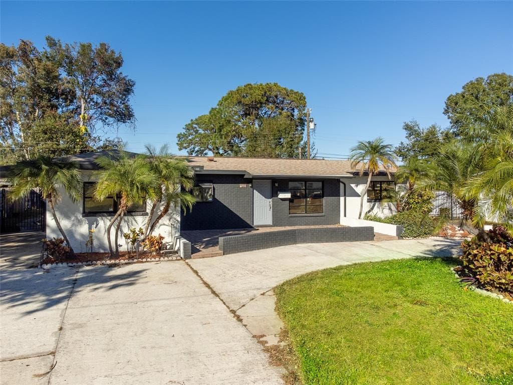 1899 66TH AVENUE, Street PETERSBURG, FL 33702 photo 3