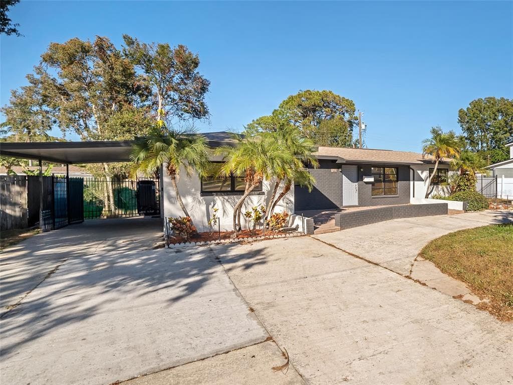 1899 66TH AVENUE, Street PETERSBURG, FL 33702