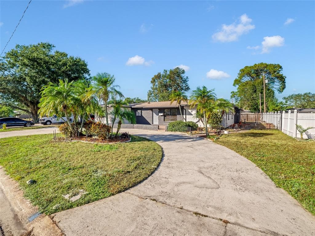 1899 66TH AVENUE, Street PETERSBURG, FL 33702 photo 5