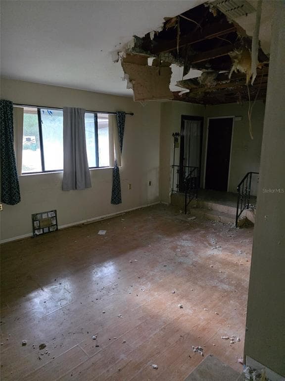 6106 IDLE A WHILE Circle, DADE CITY, FL 33523 photo 5