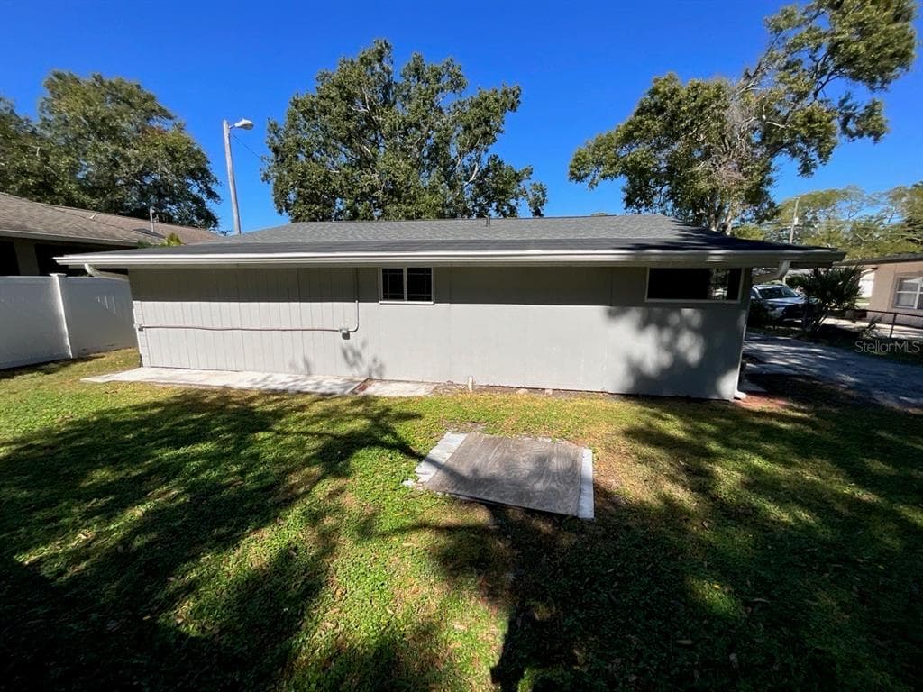 9004 CLUSTER AVENUE, TAMPA, FL 33615 photo 2