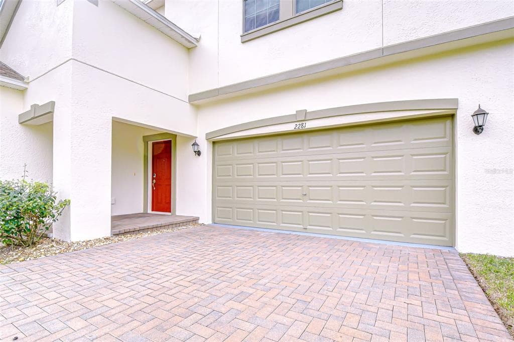 2281 LIVORNO WAY, LAND O LAKES, FL 34639 photo 5