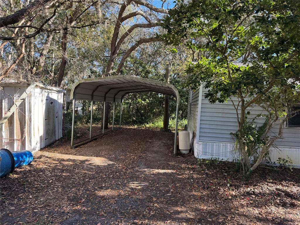 13218 VIVIAN Lane, HUDSON, FL 34669 photo 2