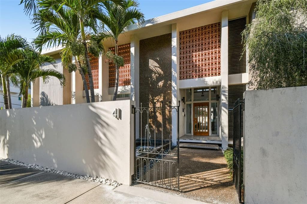 41 BERING STREET, TAMPA, FL, 33606 photo 2