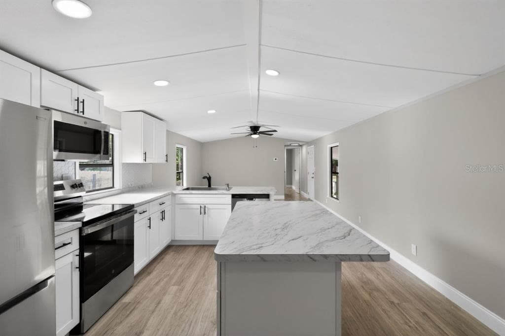 9528 XENIA STREET, NEW PORT RICHEY, FL 34654 photo 2