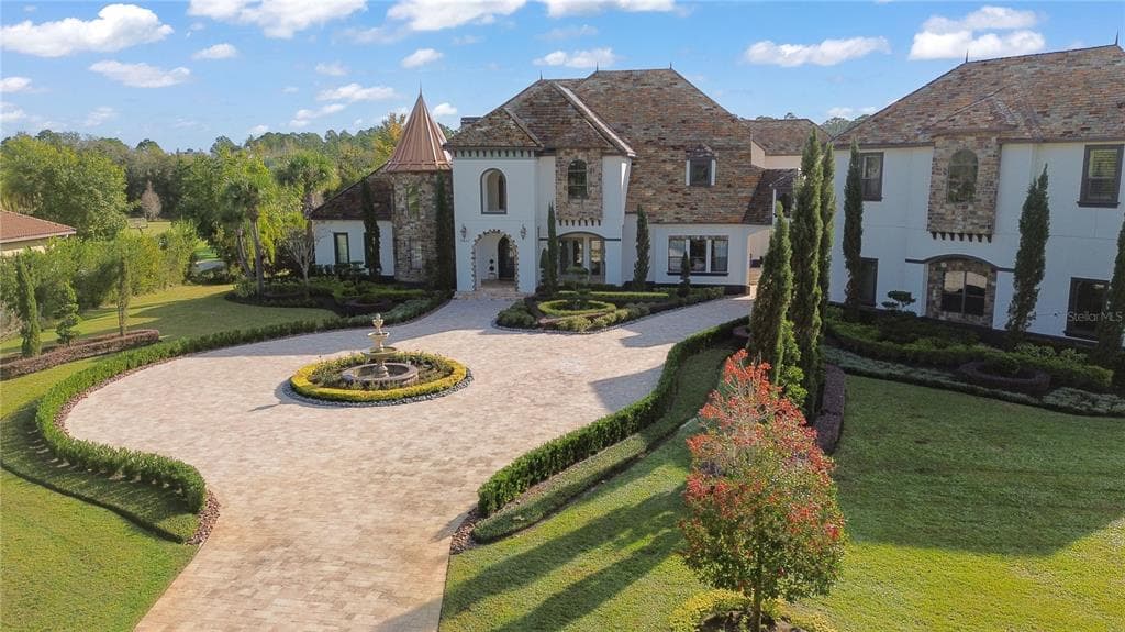 10641 BROADLAND PASS, THONOTOSASSA, FL 33592 photo 3