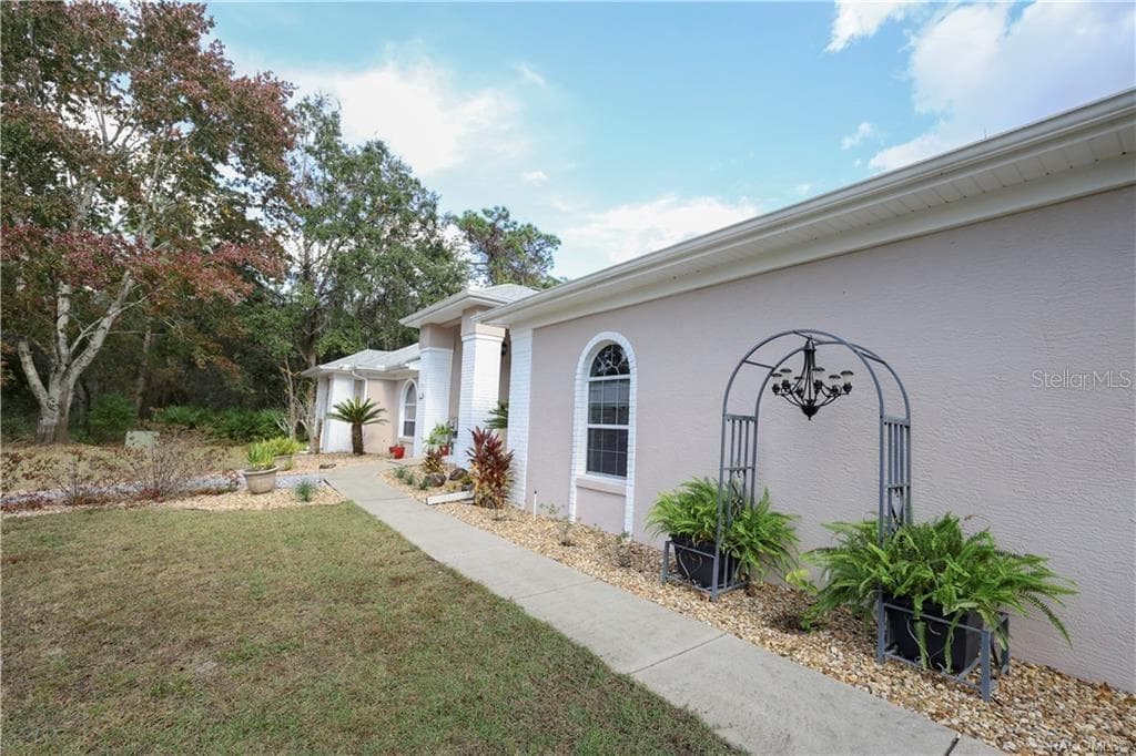 5 BLUE BEECH COURT, HOMOSASSA, FL 34446 photo 3