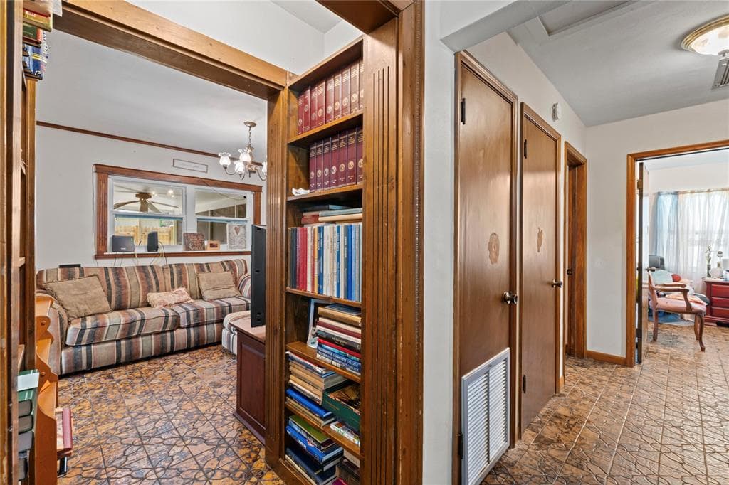 3112 DEWEY STREET, TAMPA, FL 33607 photo 4