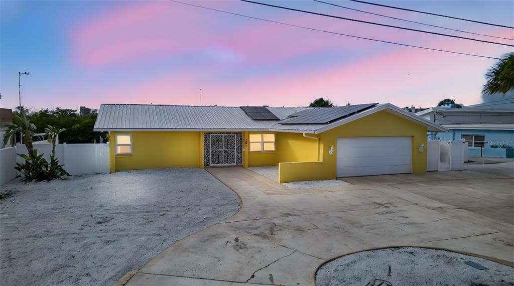 1421 SEA GULL DRIVE, Street PETERSBURG, FL 33707 photo 2