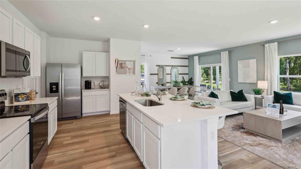 10471 TUCKER ROAD, WEEKI WACHEE, FL 34613 photo 3