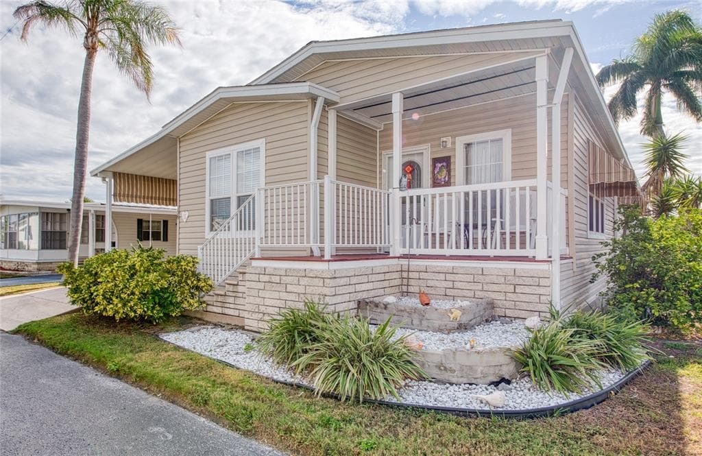 18675 HIGHWAY 19 Unit 138, CLEARWATER, FL 33764 photo 2