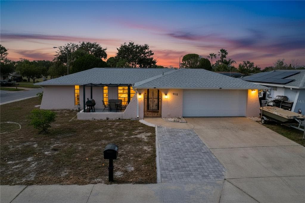 9115 PANDA LANE, PORT RICHEY, FL 34668 photo 2