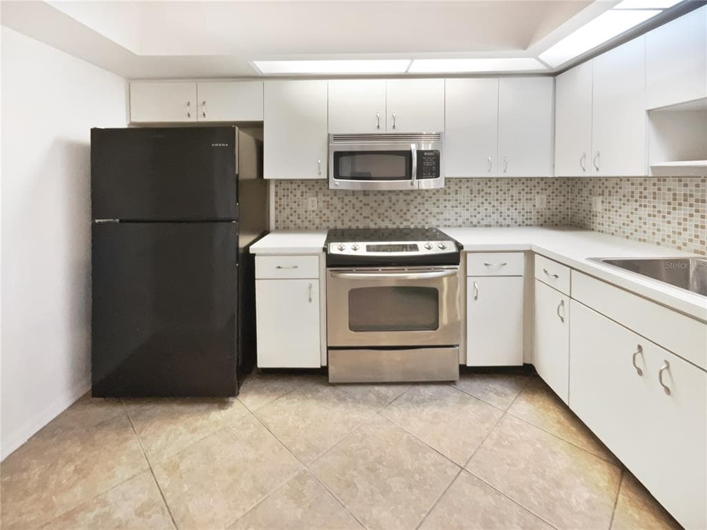 605 SAND RIDGE DRIVE, VALRICO, FL, 33594 photo 2