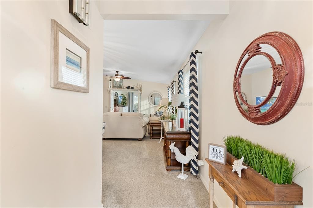 37406 TEABERRY LOOP, ZEPHYRHILLS, FL 33542 photo 3