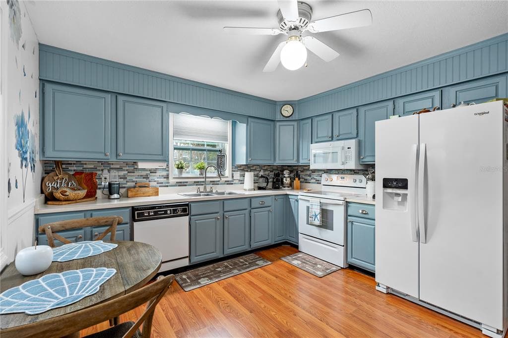 37406 TEABERRY LOOP, ZEPHYRHILLS, FL 33542 photo 5