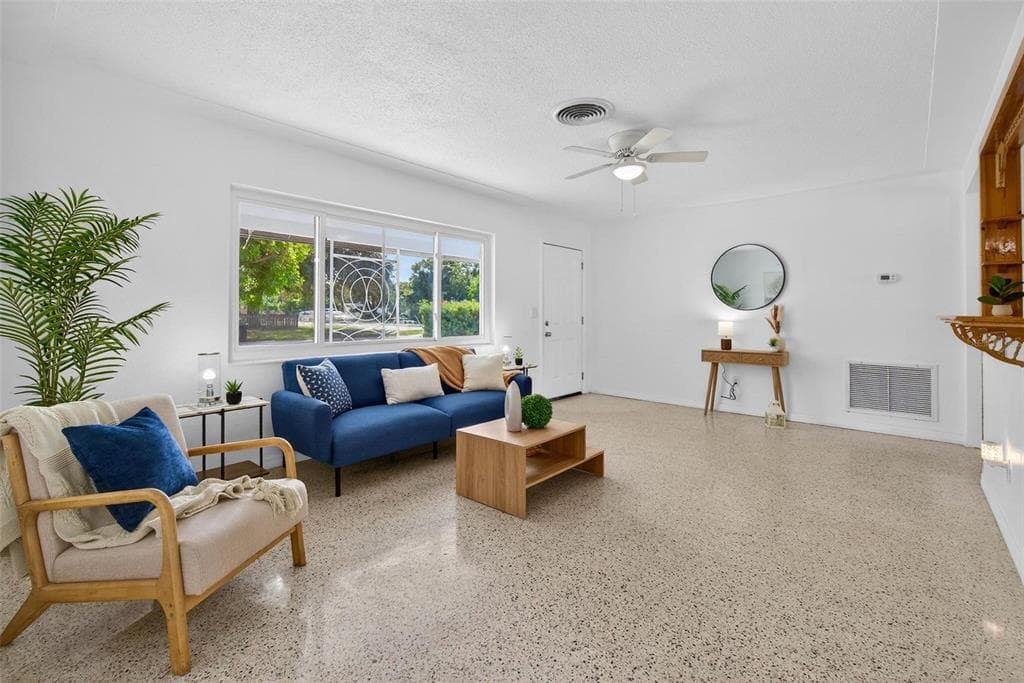 7095 40TH AVENUE, Street PETERSBURG, FL 33709 photo 3