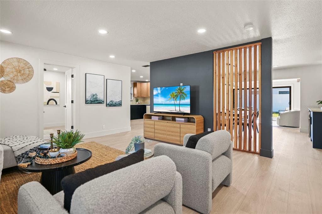 1441 FAIRWAY DRIVE, DUNEDIN, FL 34698 photo 2