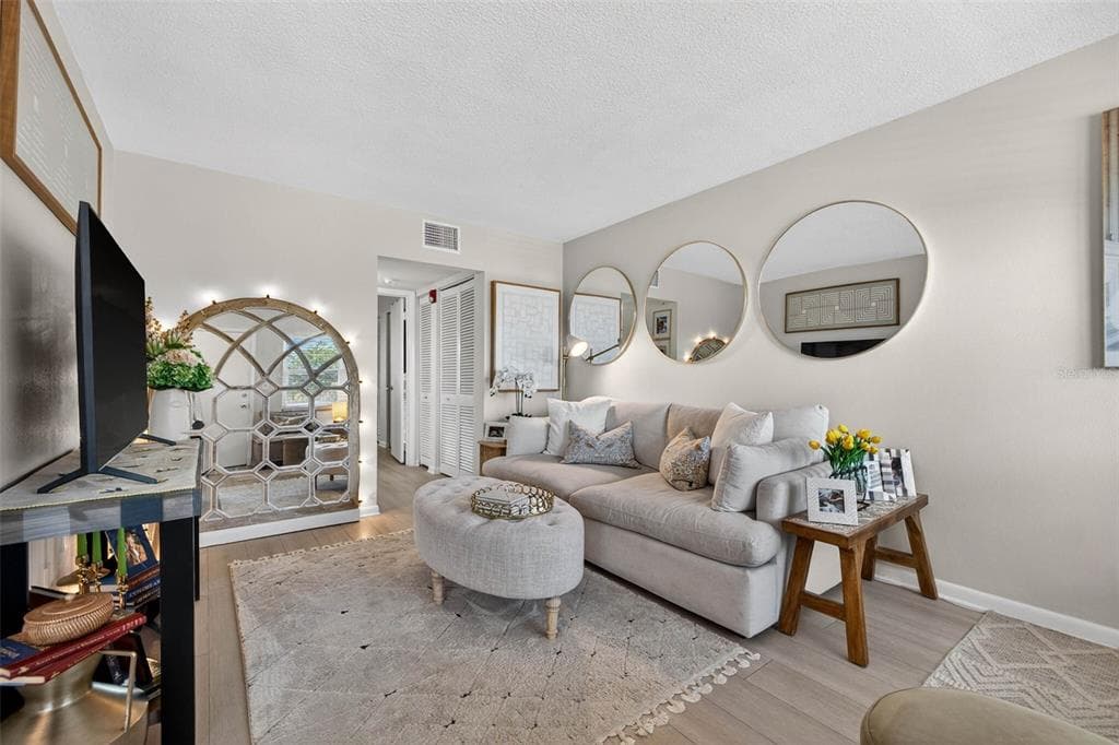 7770 Drive MARTIN LUTHER KING JR STREET Unit 206, Street PETERSBURG, FL 33702 photo 5