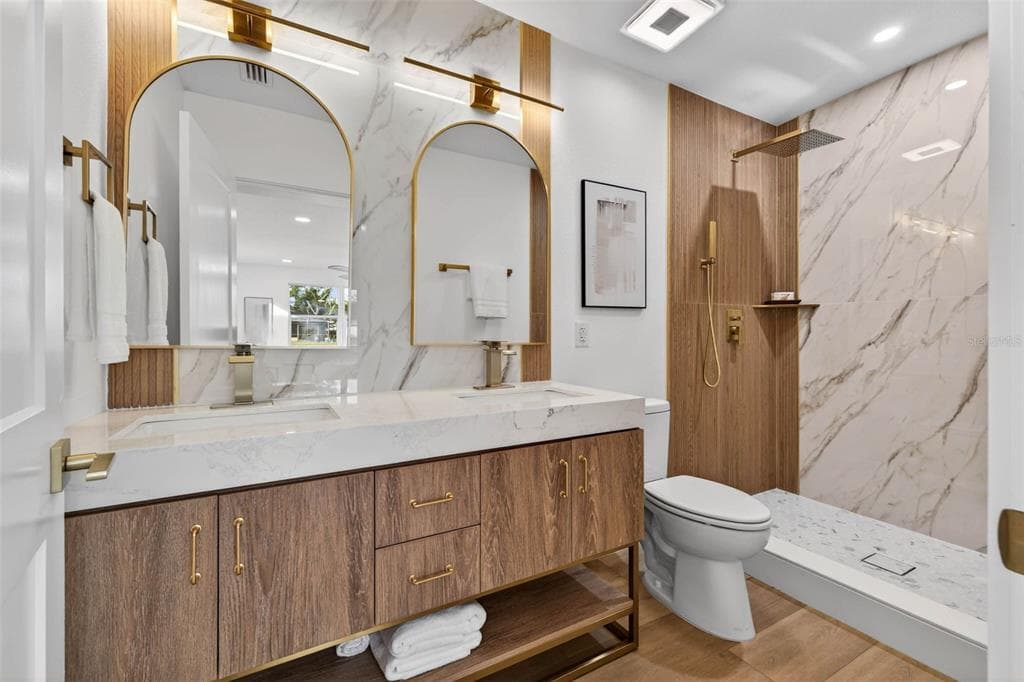 4623 CARSON Street, Street PETERSBURG, FL 33703 photo 3