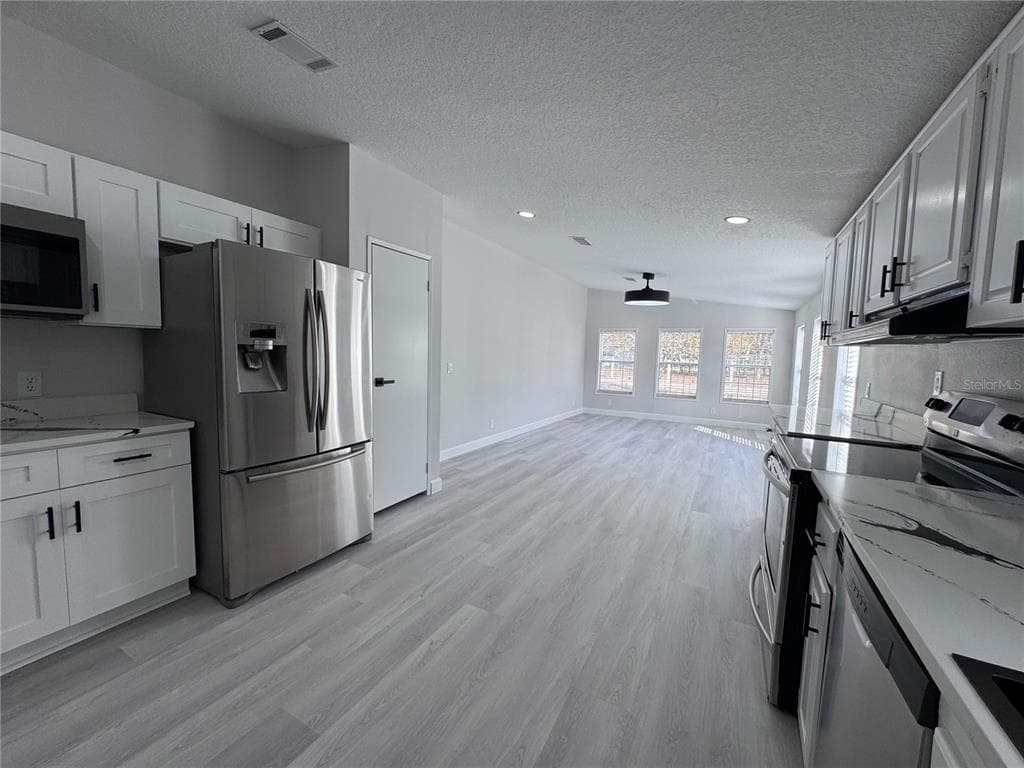 15515 LANCER ROAD, SPRING HILL, FL 34610 photo 5