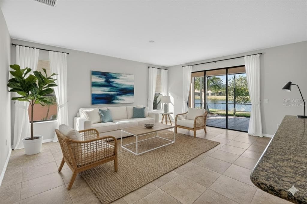 331 CEDAR FALLS Drive, APOLLO BEACH, FL 33572 photo 4