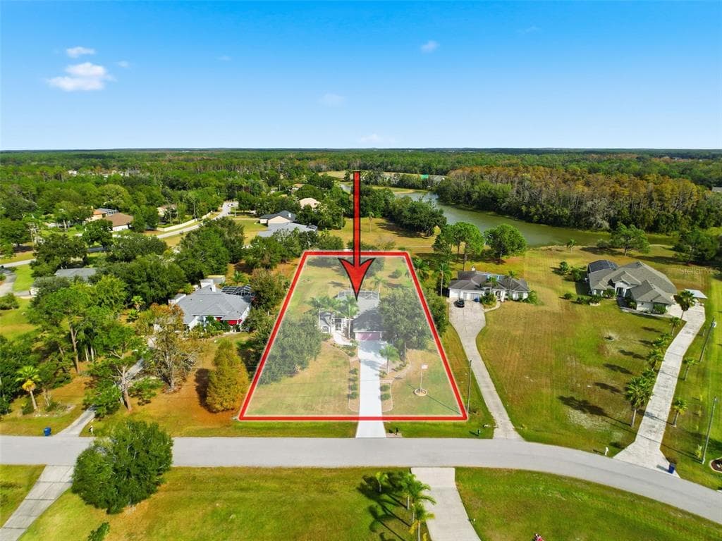 27380 GOLF COURSE LOOP, WESLEY CHAPEL, FL 33544 photo 3