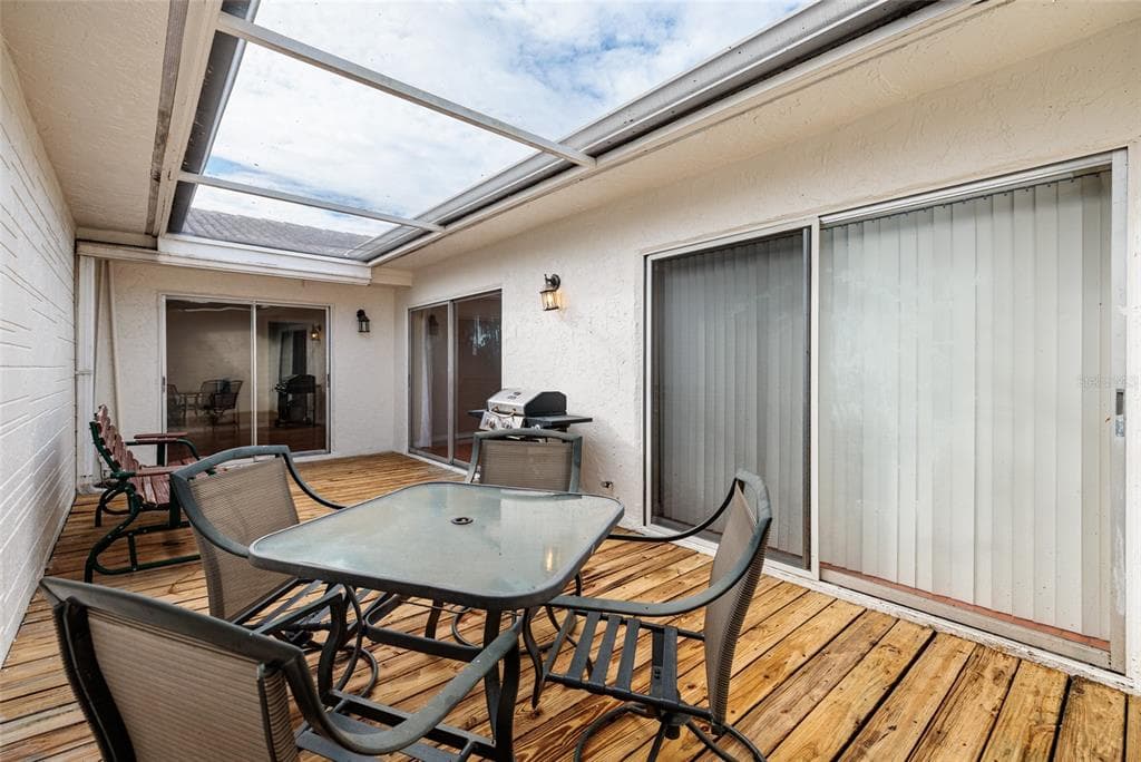 5409 ORANGE BLOSSOM ROAD, PINELLAS PARK, FL 33782 photo 3