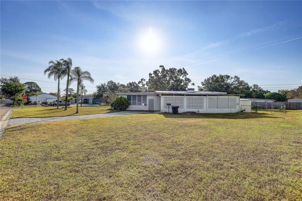 1000 61ST AVENUE, Street PETERSBURG, FL 33703 photo 4