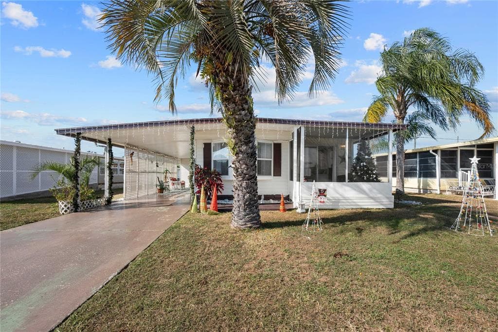 5239 MARY STREET, ZEPHYRHILLS, FL 33542