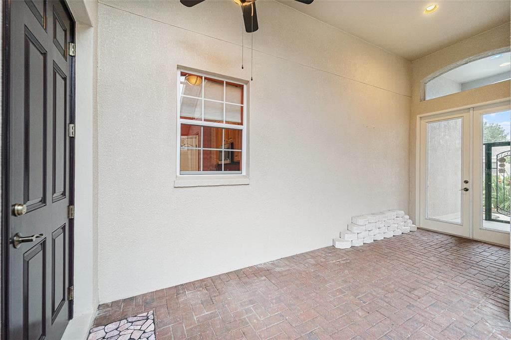 9448 ROLLING CIRCLE, SAN ANTONIO, FL 33576 photo 5