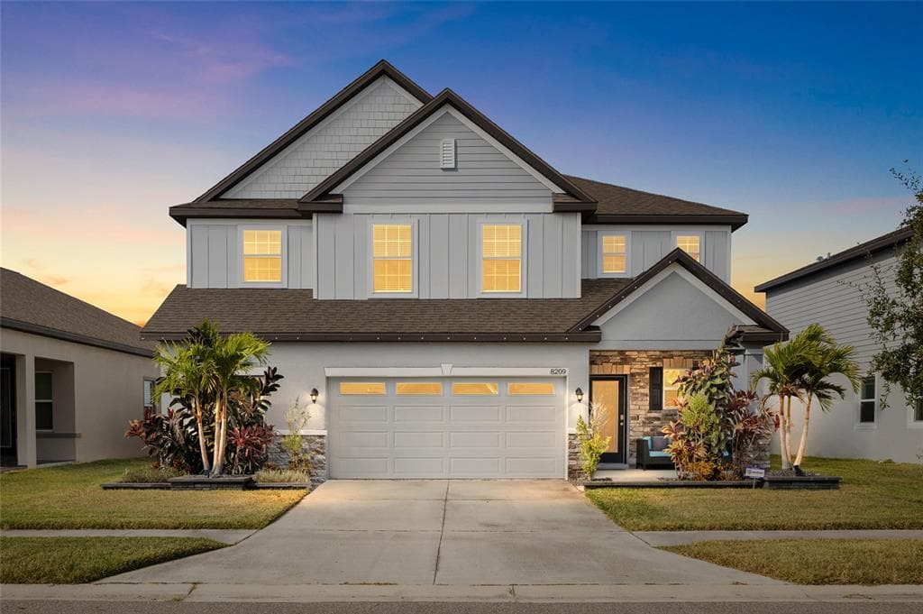 8209 ABBY BROOKS CIRCLE, WESLEY CHAPEL, FL 33545