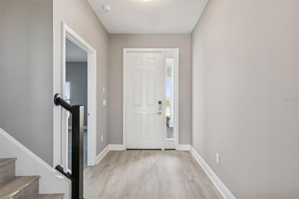 5516 MAYDALE AVENUE, WESLEY CHAPEL, FL 33545 photo 3