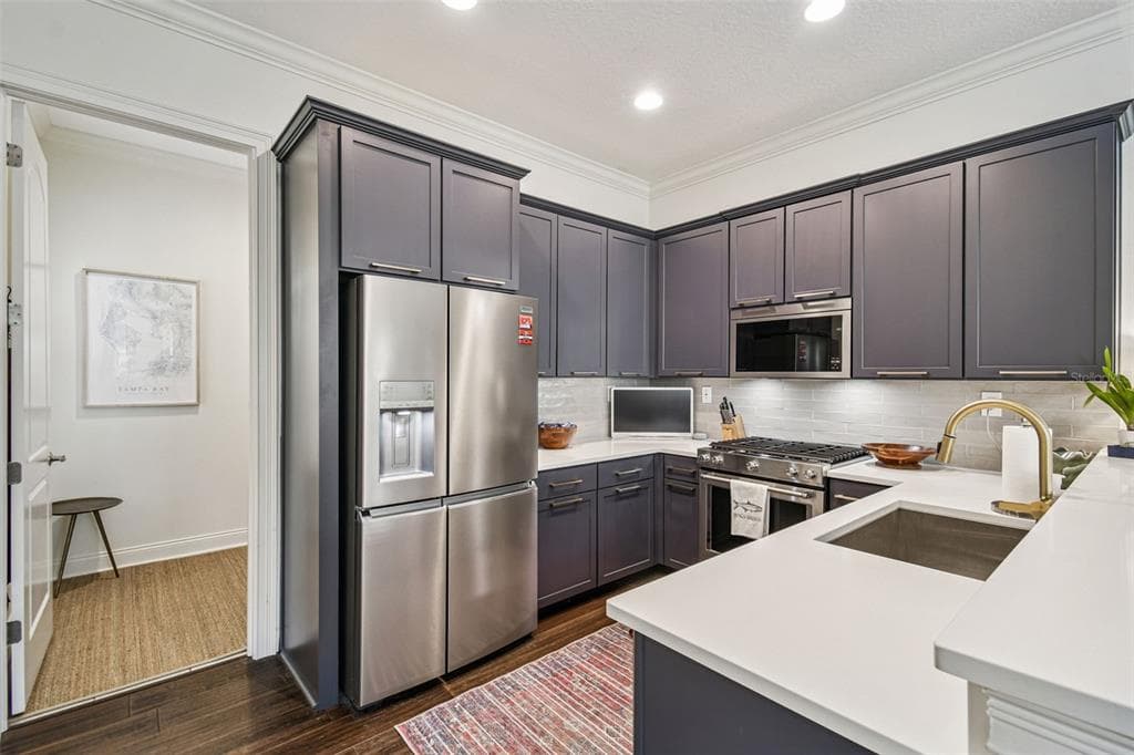 1008 MOODY AVENUE Unit 6, TAMPA, FL 33629 photo 3