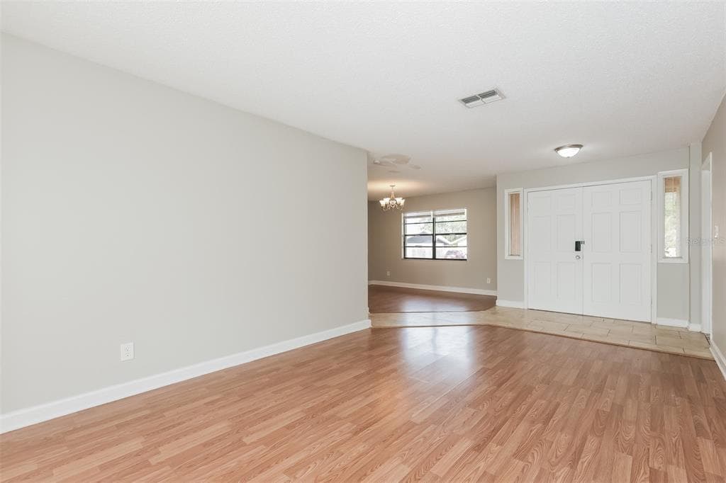 1303 SANDALWOOD DRIVE, PLANT CITY, FL 33563 photo 4