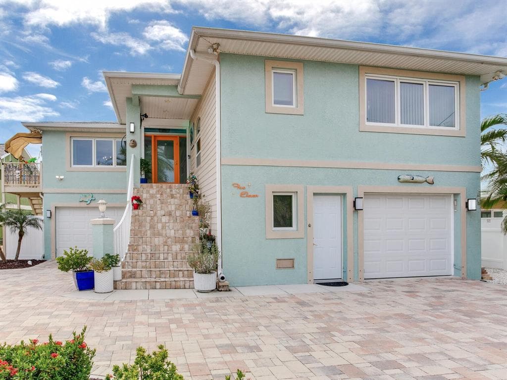 511 161ST AVENUE, REDINGTON BEACH, FL 33708 photo 2