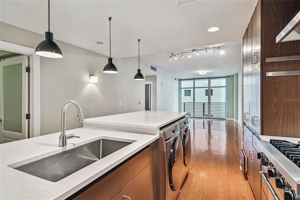 1120 KENNEDY BOULEVARD Unit 1028, TAMPA, FL 33602 photo 4