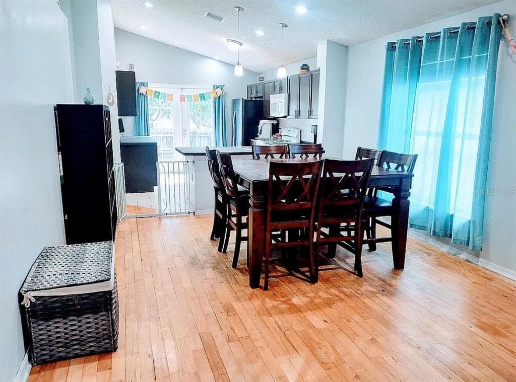 755 CAPE COD CIRCLE, VALRICO, FL 33594 photo 4