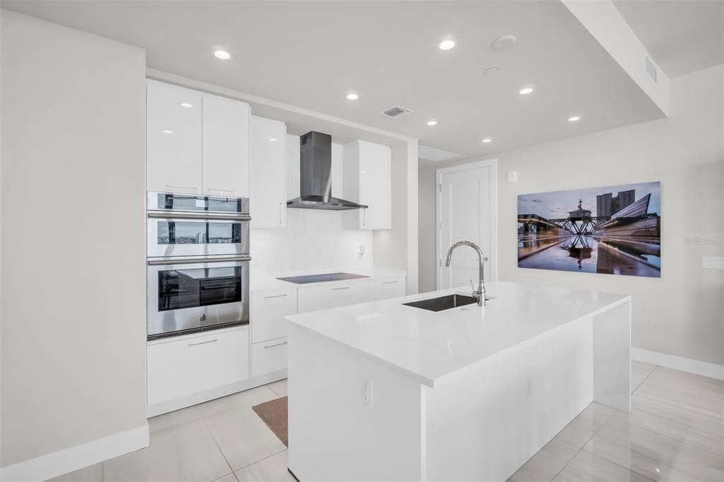 301 1ST STREET Unit 1205, Street PETERSBURG, FL 33701 photo 5