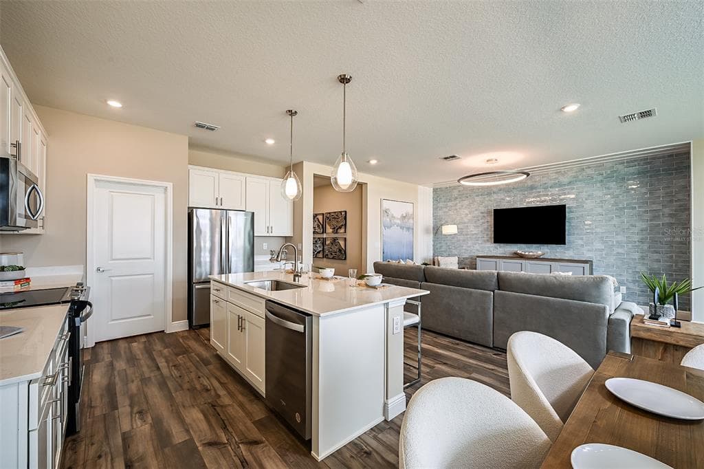 33489 HAMMOCK BEACH Way, DADE CITY, FL 33525 photo 5