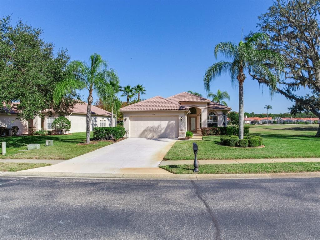 1277 LINDENWOOD DRIVE, TARPON SPRINGS, FL 34688 photo 2