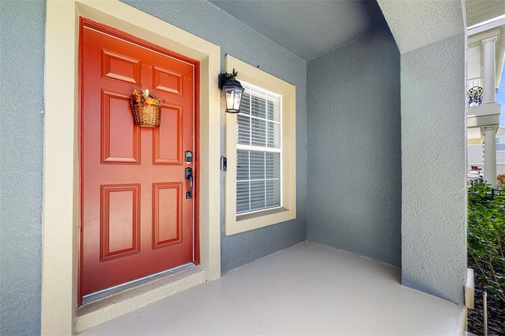 5950 BEACONPARK STREET, LITHIA, FL 33547 photo 2