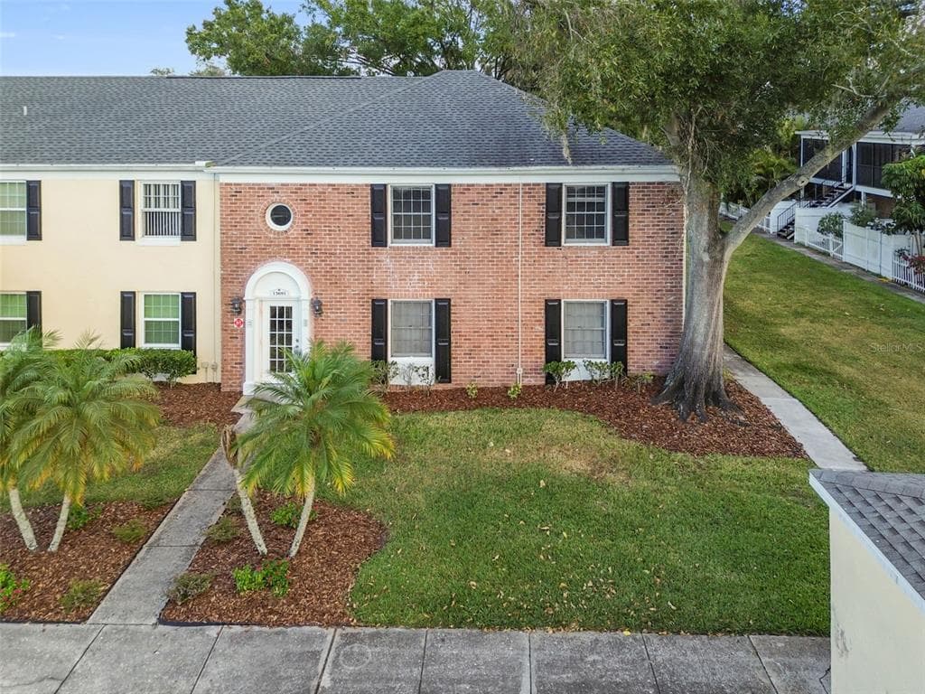 13691 ORANGE SUNSET DRIVE Unit 201, TAMPA, FL 33618 photo 2