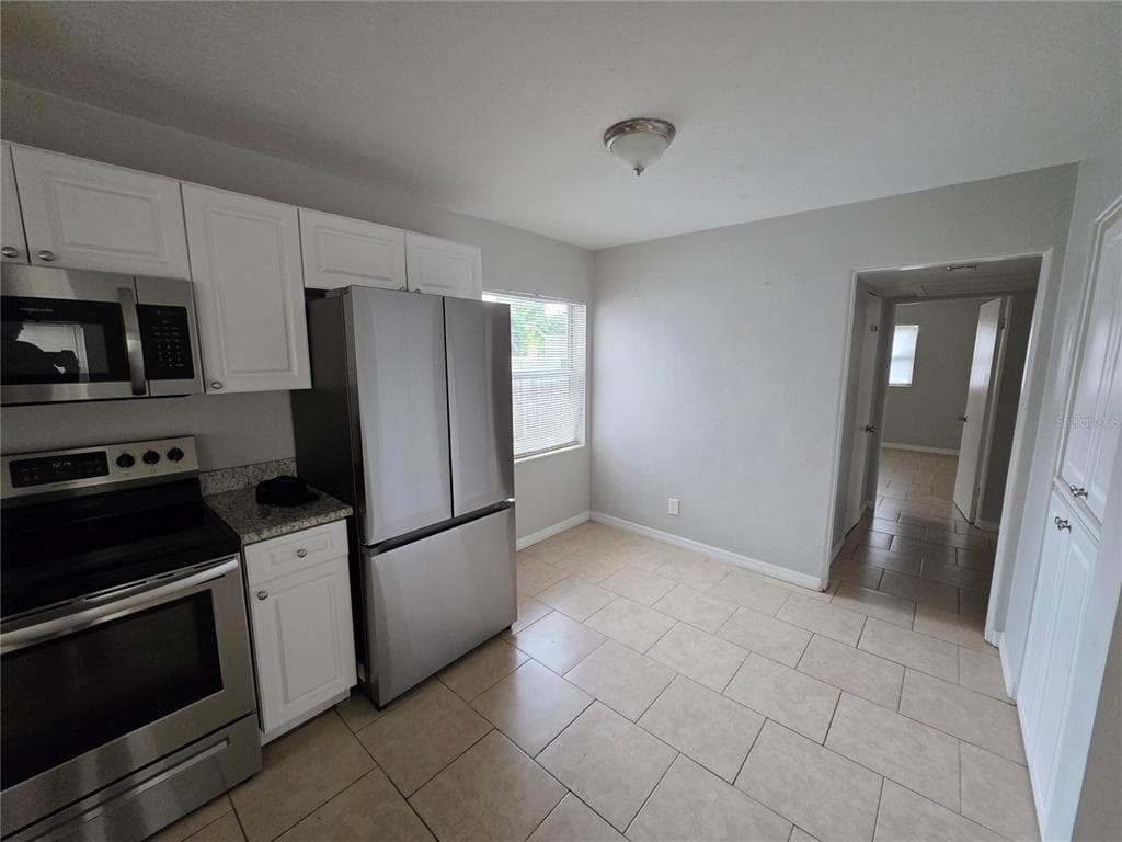 2728 39TH Avenue, Street PETERSBURG, FL 33714 photo 3